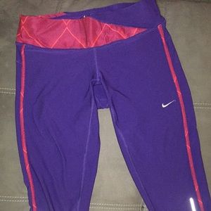 Nike workout Capri